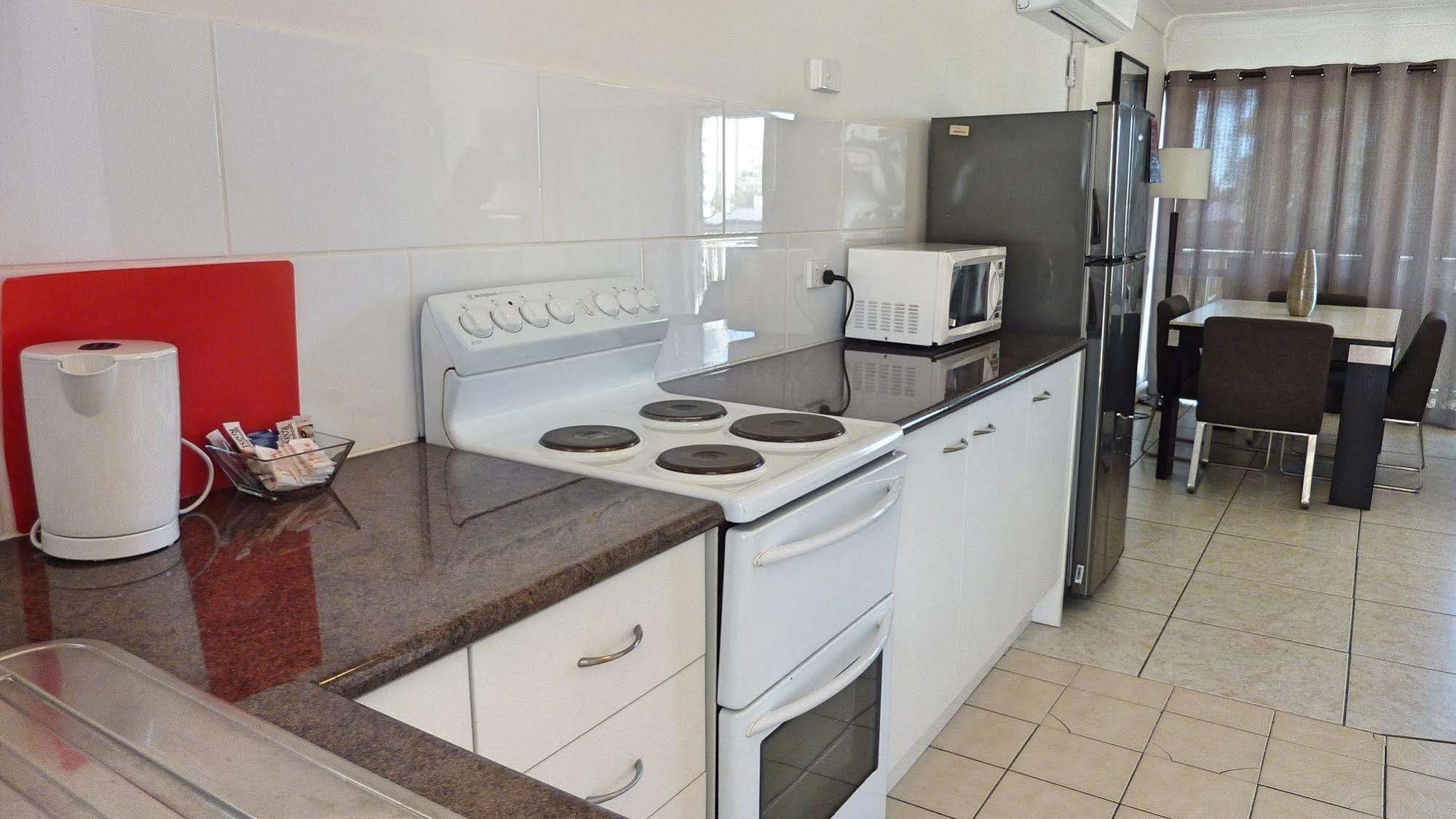 Jadran & El Jays Aparthotel